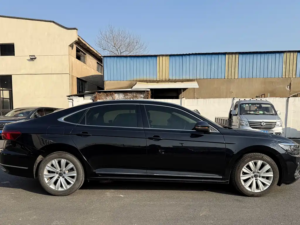Volkswagen Passat — миниатюра 6