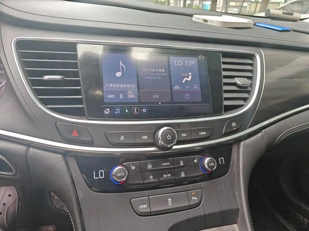 Buick LaCrosse — миниатюра 6