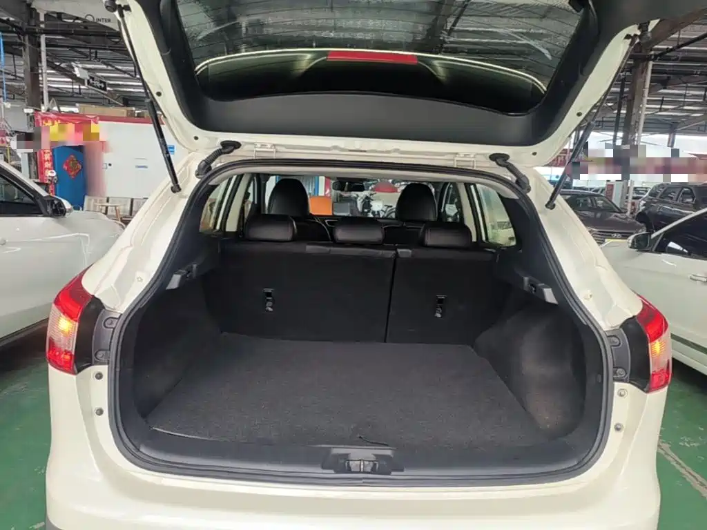 Nissan Qashqai — миниатюра 19