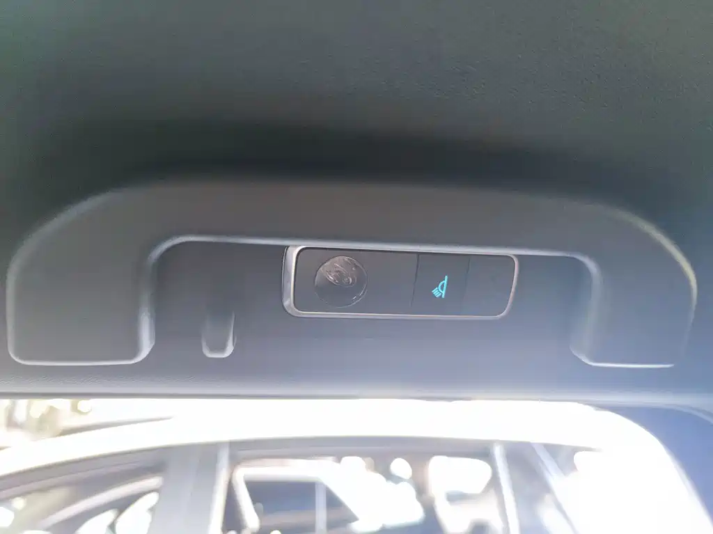 BYD Tang New Energy — миниатюра 10