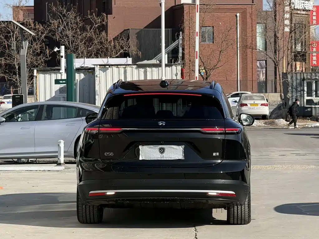 NIO NIO ES6