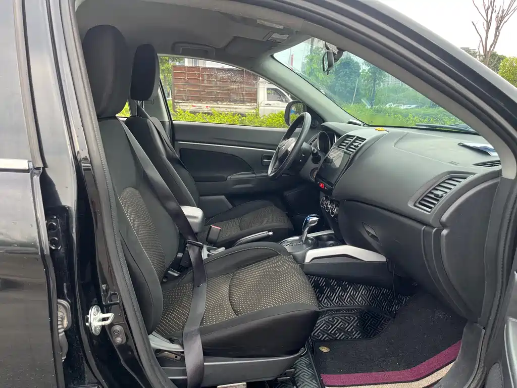 Mitsubishi ASX 2.0L CVT 2WD Elite Edition, фото 12