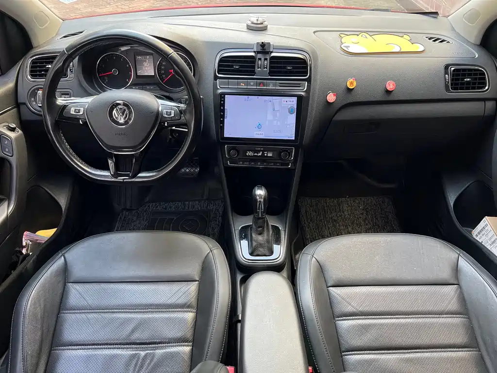 Volkswagen Polo — миниатюра 7