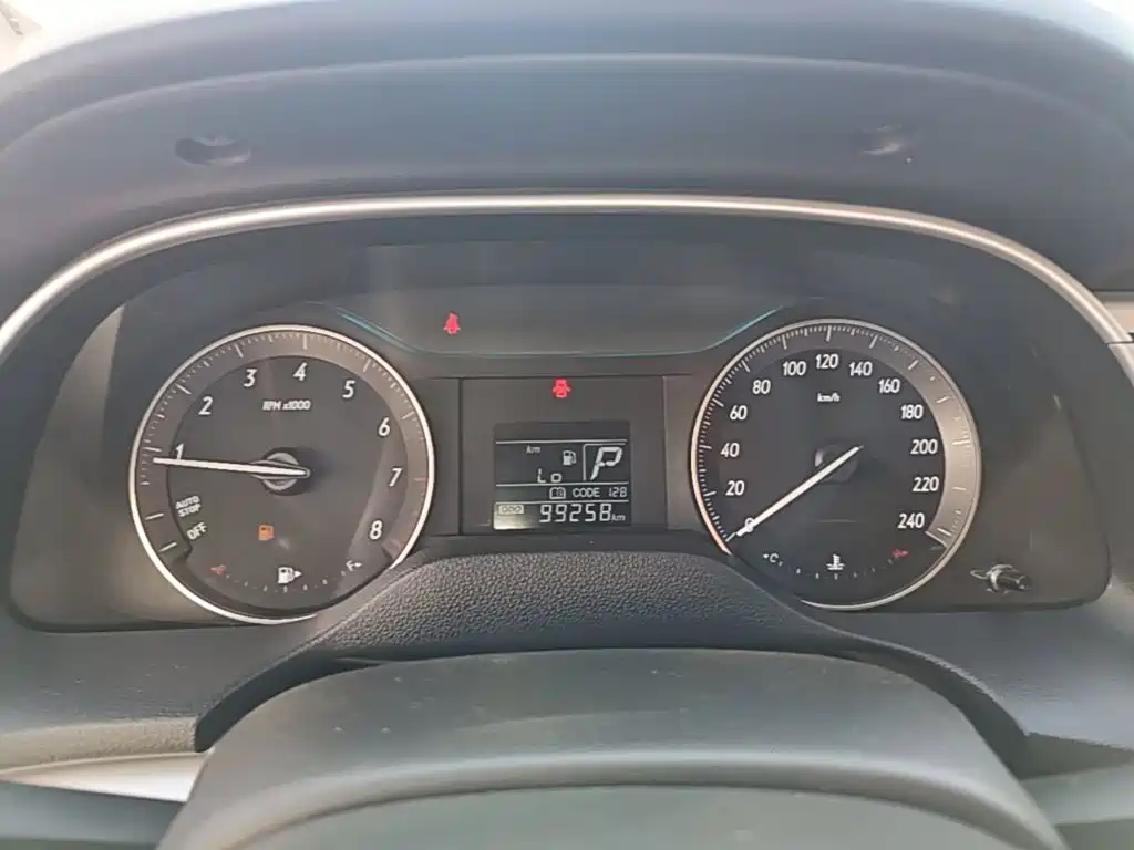 Buick Excelle — миниатюра 12