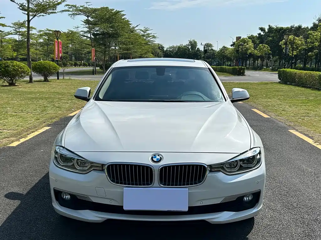 BMW 3 Series — миниатюра 2