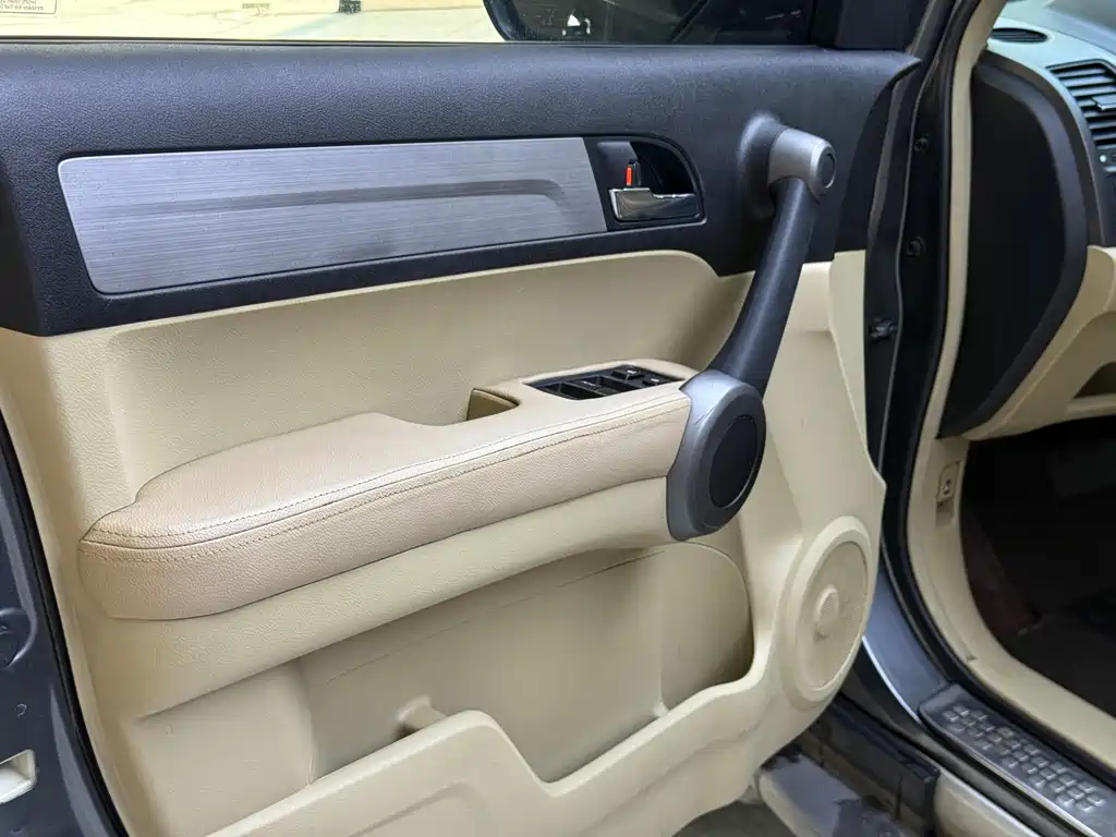 Honda CR-V — миниатюра 10