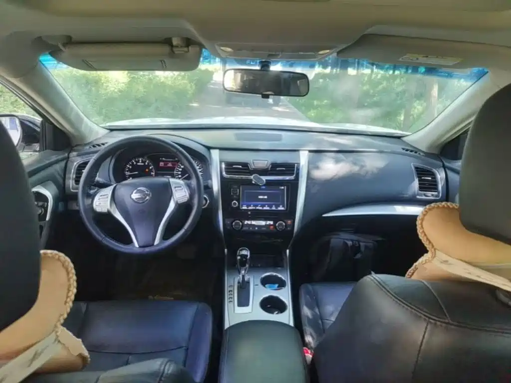 Nissan Teana — миниатюра 10
