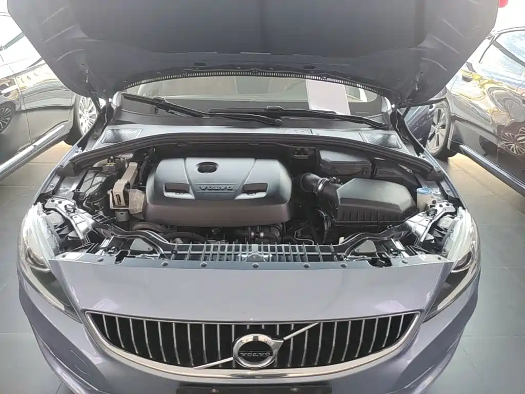 Volvo S60 — миниатюра 20
