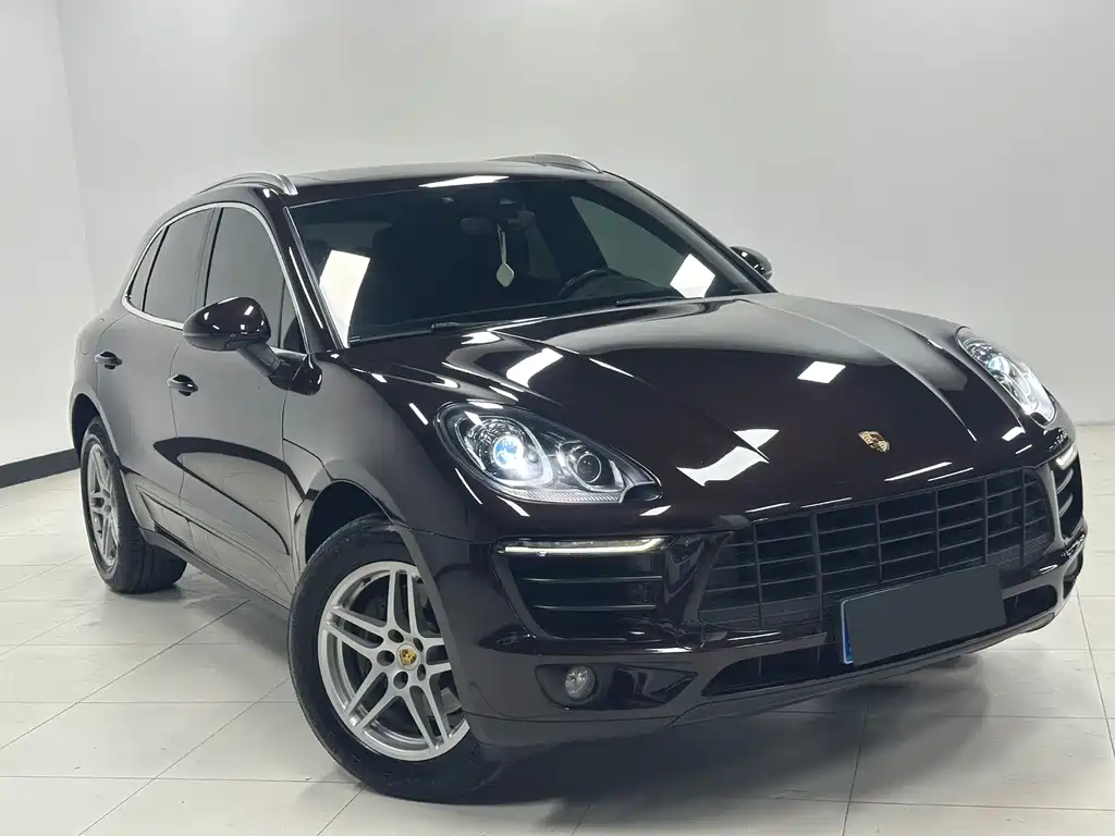 Porsche Macan — миниатюра 3