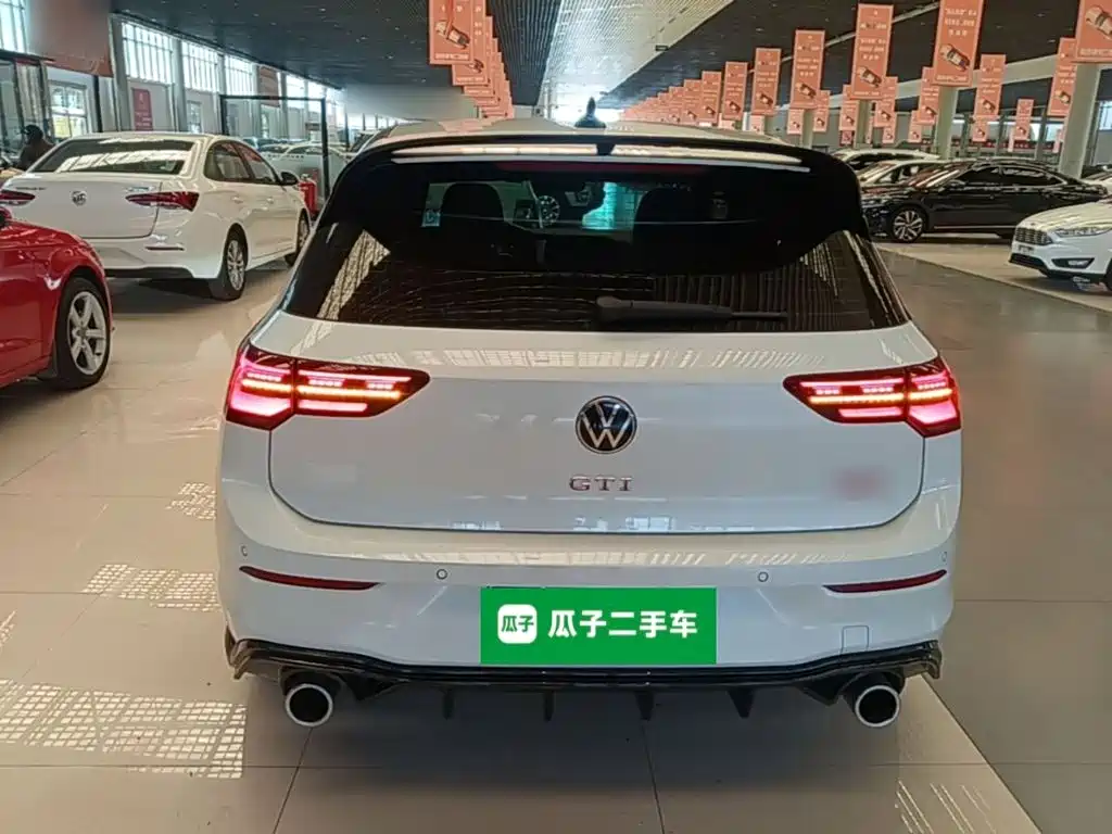 Volkswagen Golf — миниатюра 6