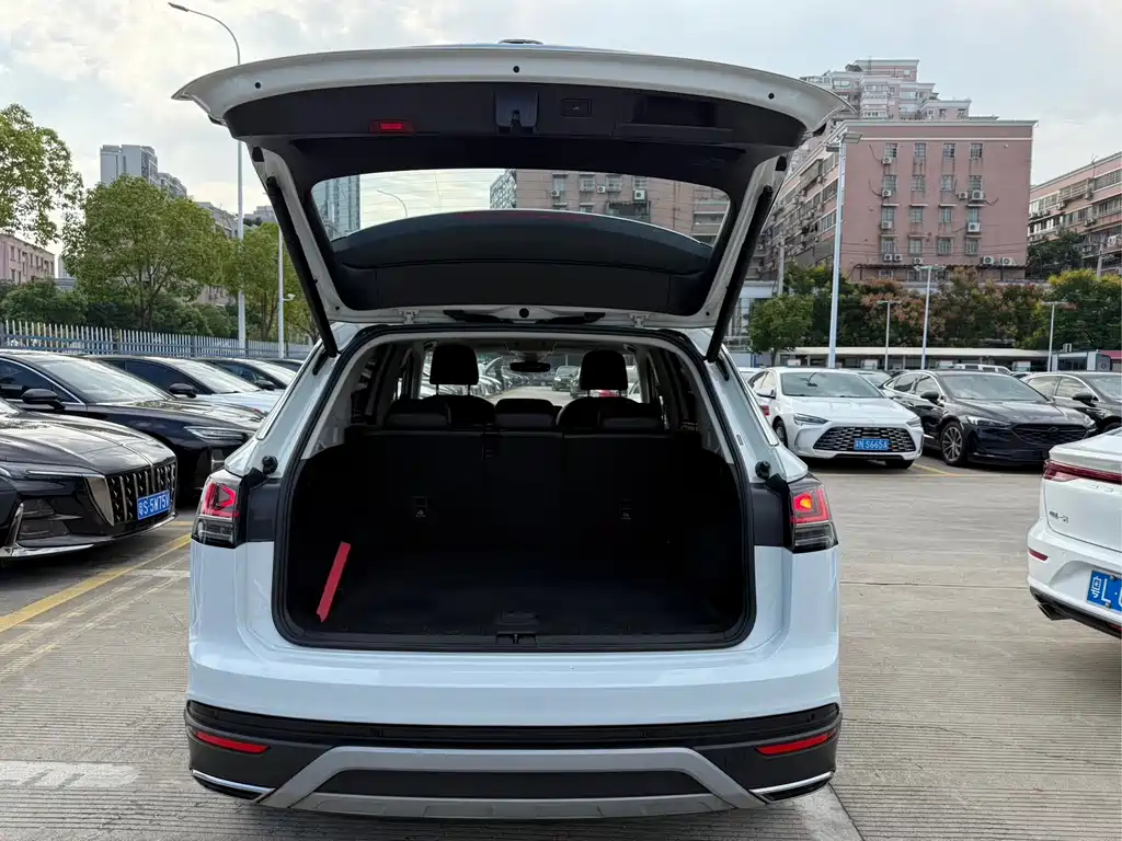 Volkswagen Tayron — миниатюра 8