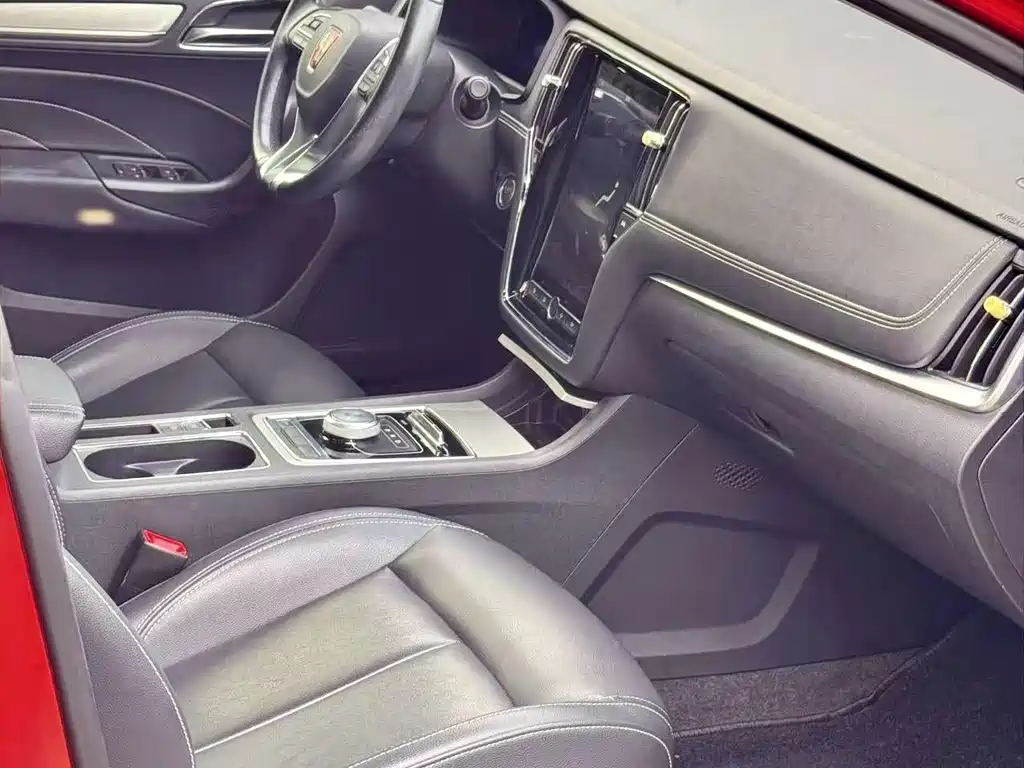 Roewe i6 New Energy — миниатюра 19