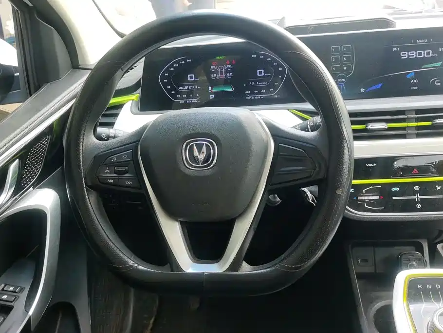 Changan Benben E-Star — миниатюра 15