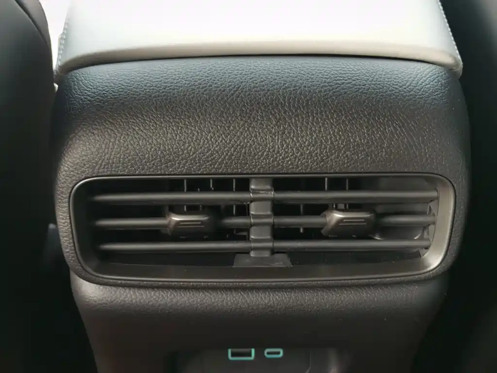 BYD Seal 05 DM-i — миниатюра 12