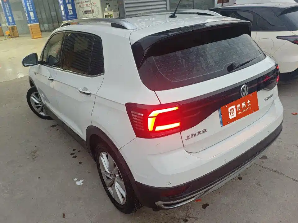 Volkswagen T-Cross — миниатюра 3