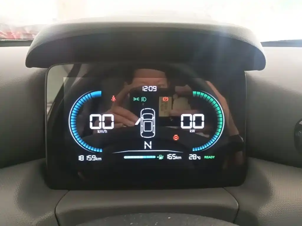 Leapmotor Leapmotor T03 — миниатюра 12