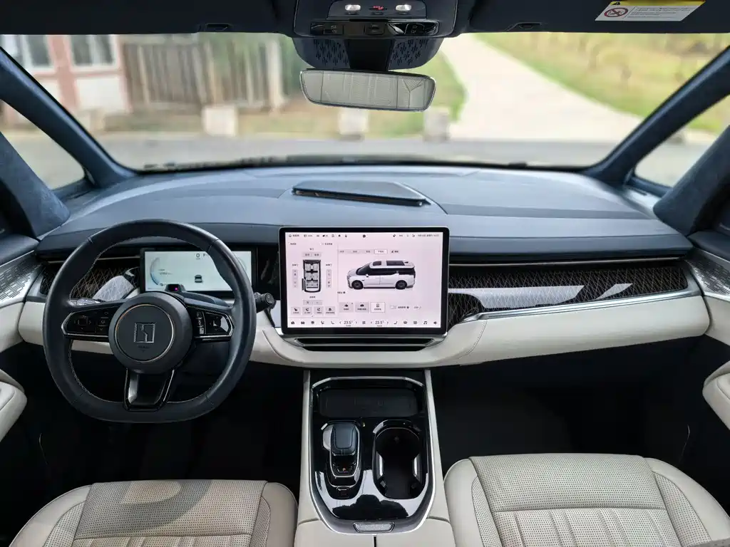 ZEEKR EXTREME KRYPTON 009