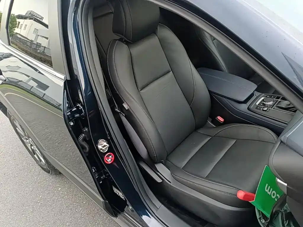 Mazda CX-30 — миниатюра 25
