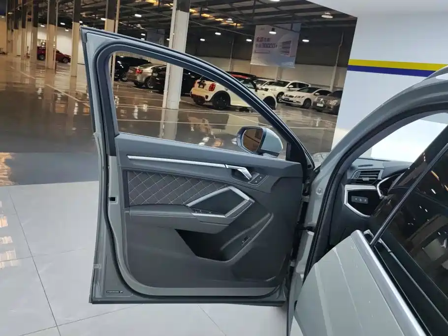 Audi Q3 — миниатюра 7