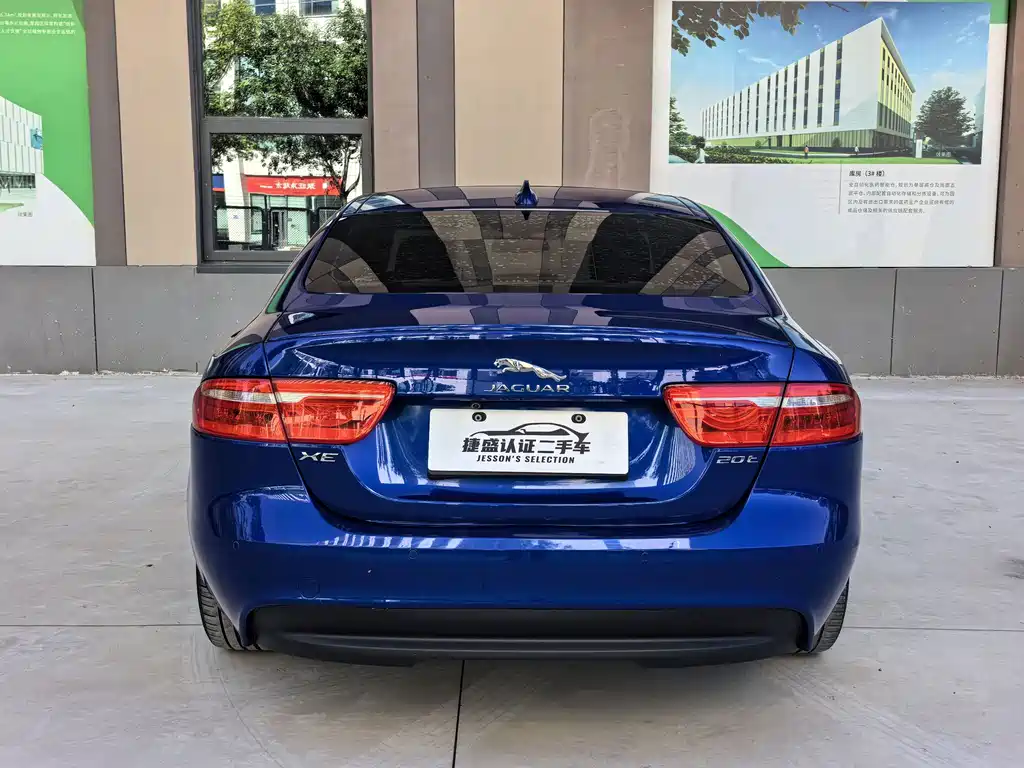 Jaguar XE — миниатюра 4