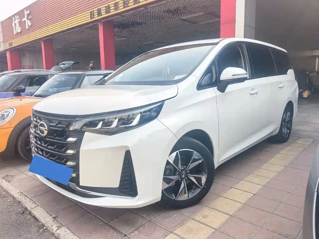 GAC Motor Trumpchi M6 — миниатюра 2
