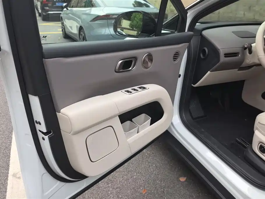 Li Auto i6 2025 Standard
