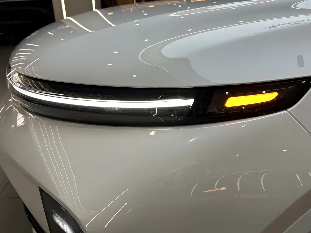 Li Auto Li L7 — миниатюра 30