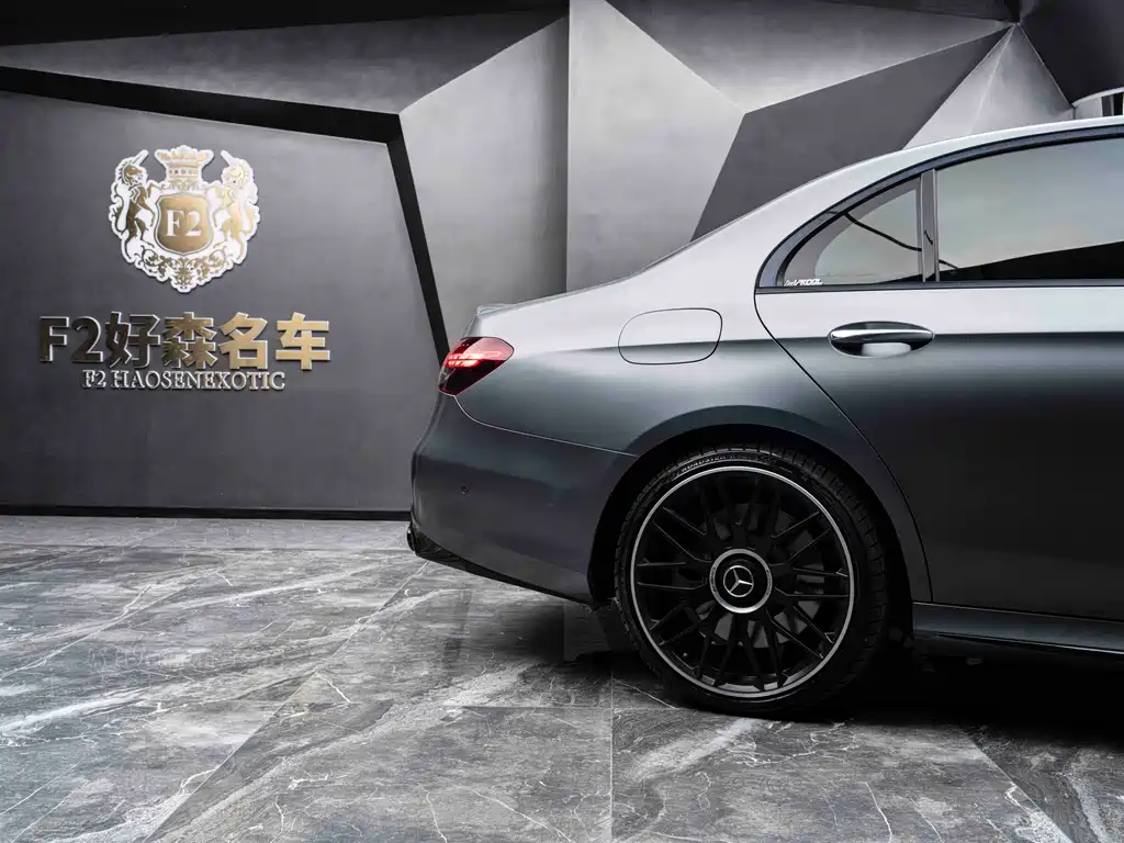 MERCEDES-BENZ E CLASS AMG