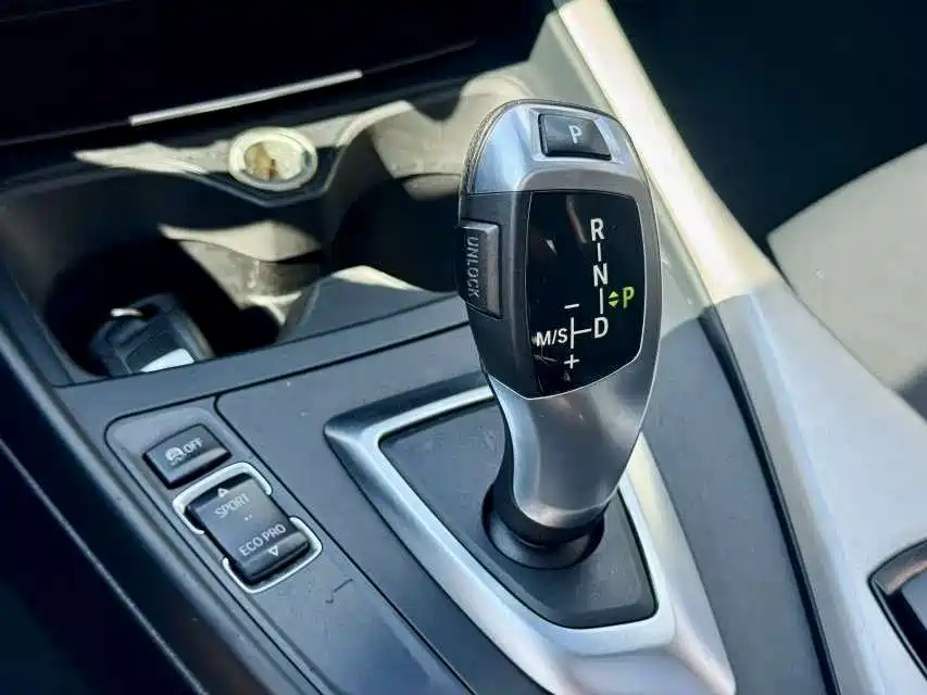 BMW 1 Series (Import) — миниатюра 16