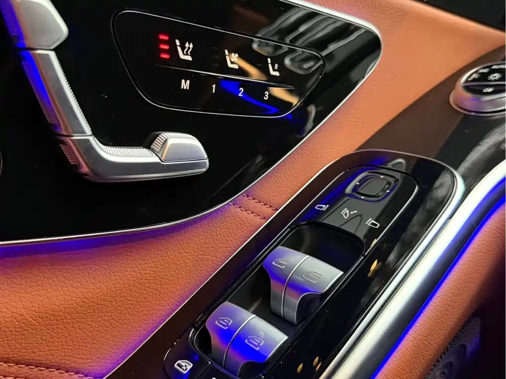 Mercedes-Benz S-Class — миниатюра 3