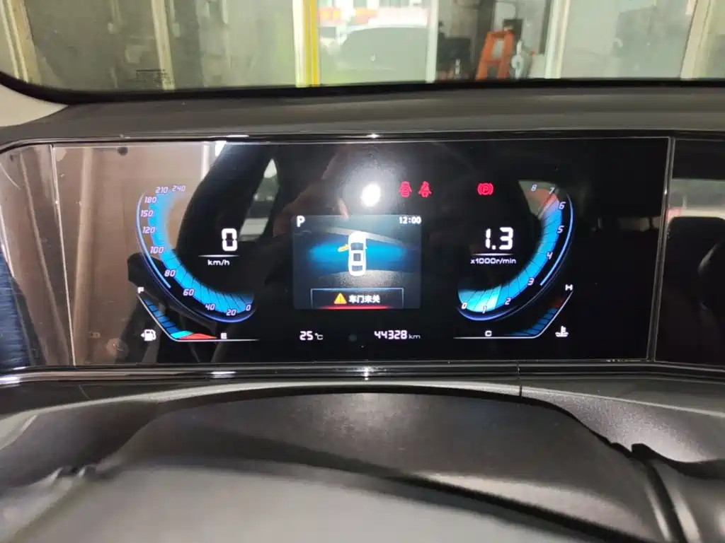 Changan Eado — миниатюра 12
