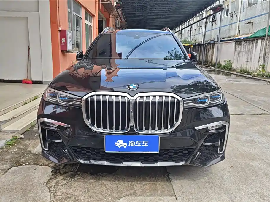 BMW X7 2022 xDrive40i Premium M Sport