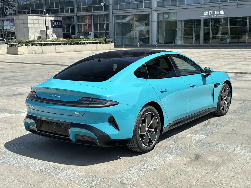 XIAOMI CAR XIAOMI SU7