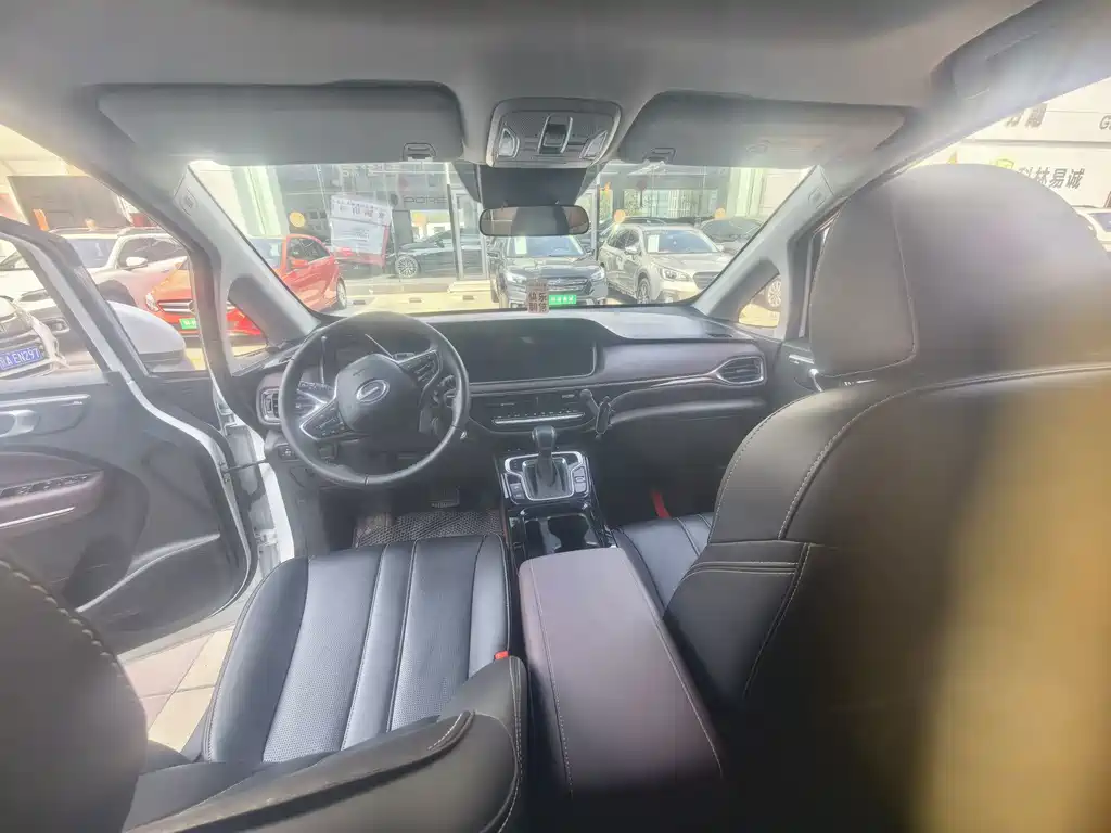 GAC Motor Trumpchi M6 — миниатюра 8