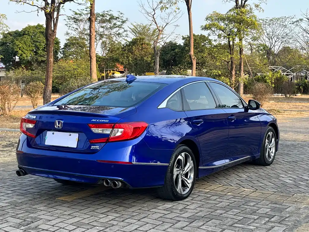 HONDA ACCORD