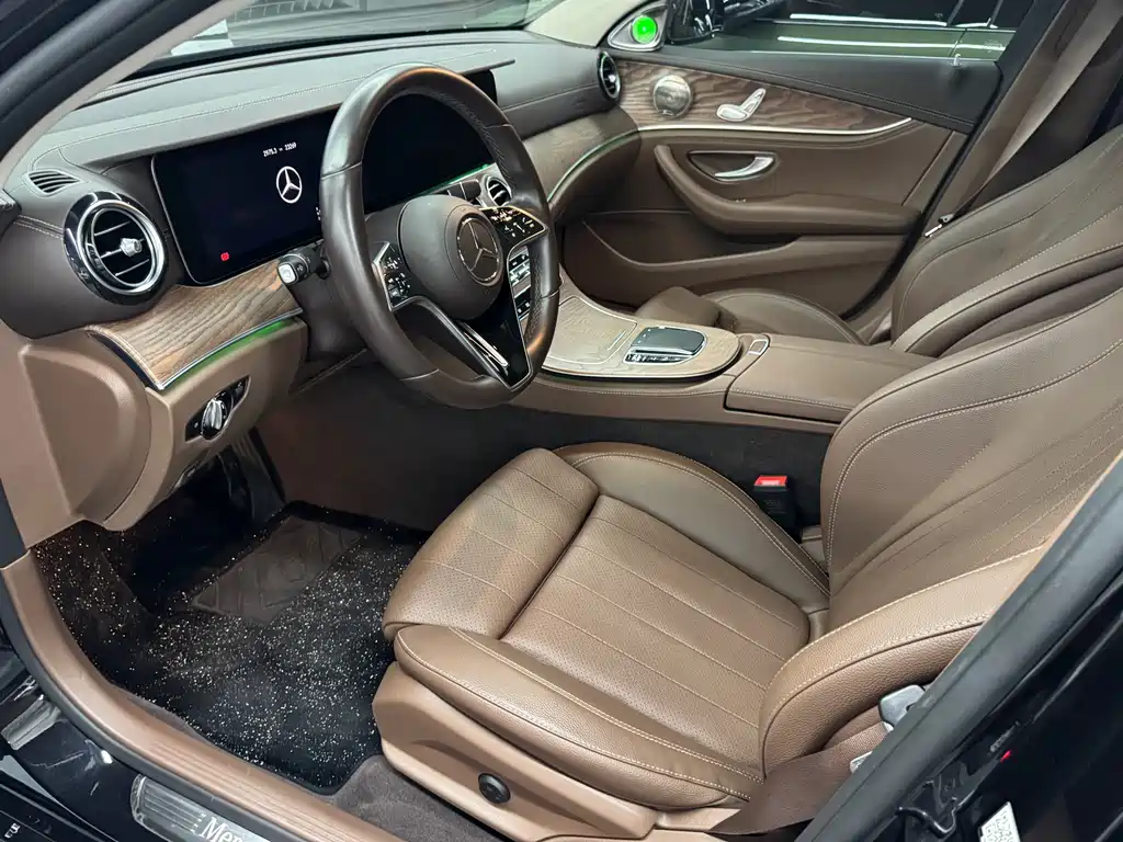 Mercedes-Benz E-Class E 2023 E 260 L