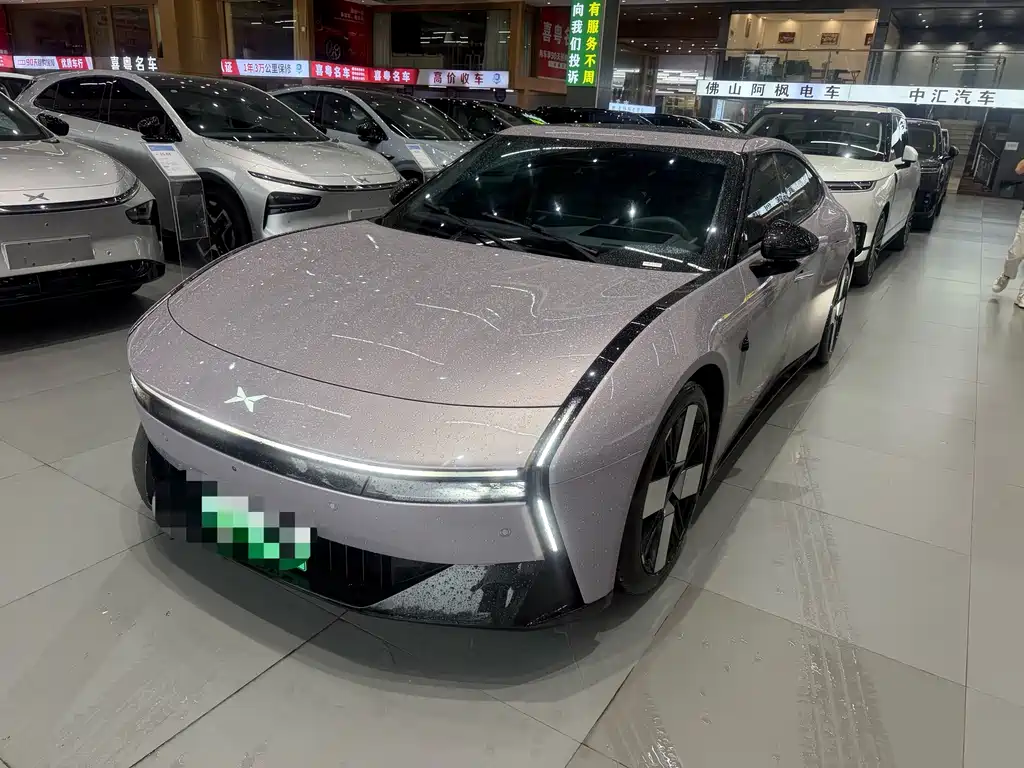 XPeng P7 — миниатюра 4