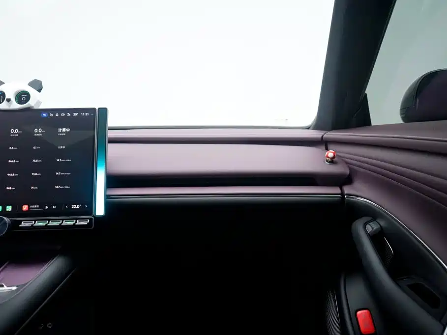 Xiaomi SU7 — миниатюра 20