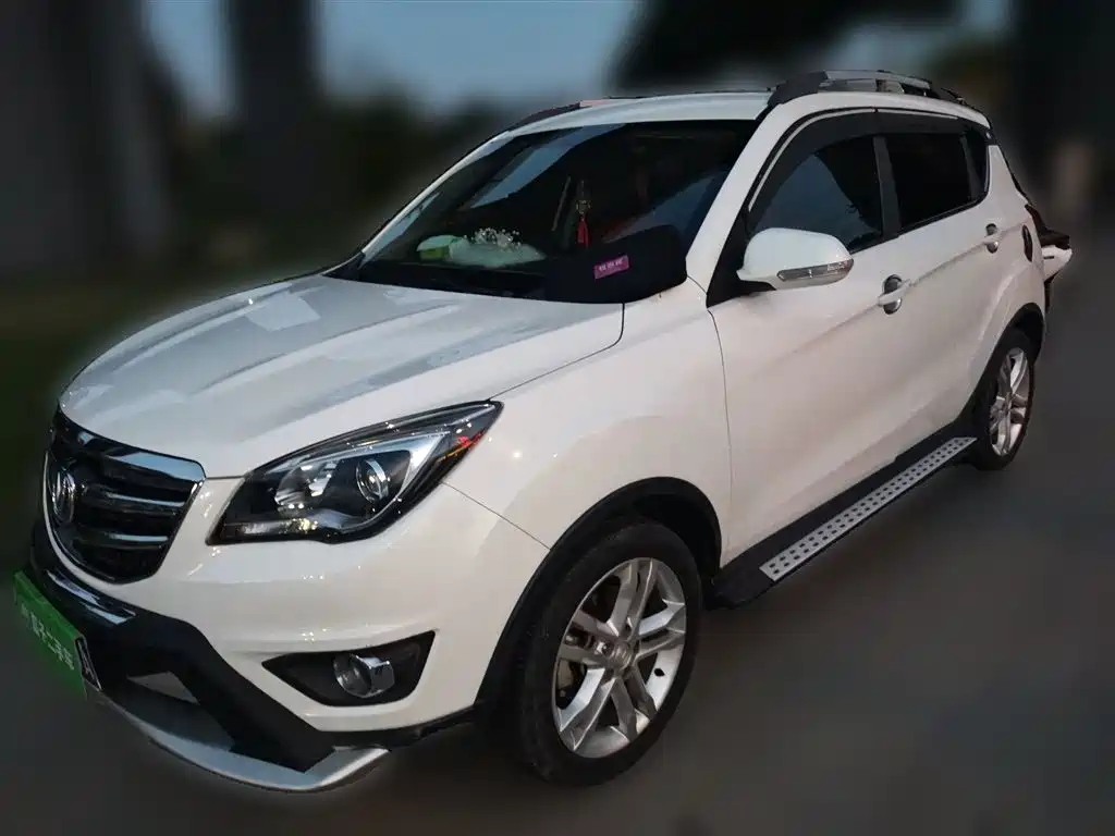 Купить Changan CS35