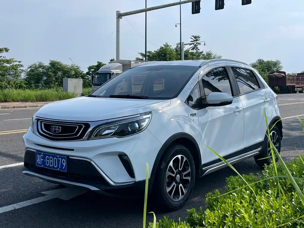 Купить Geely Vision X3