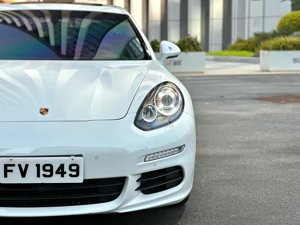Porsche Panamera — миниатюра 4