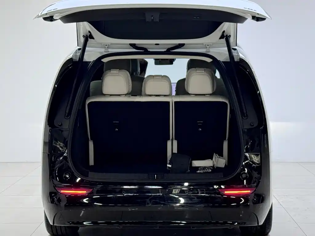 Li Auto Li MEGA — миниатюра 5