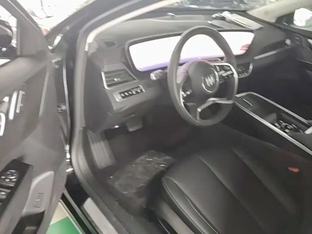 Buick LaCrosse — миниатюра 16