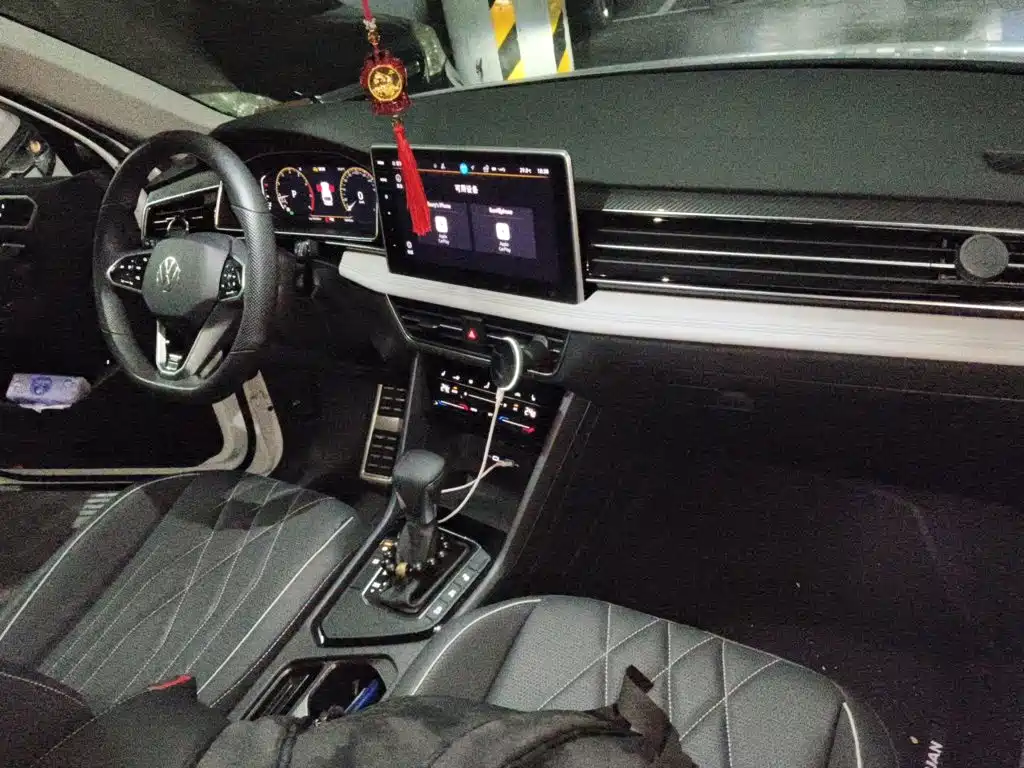 Volkswagen Tiguan L — миниатюра 13