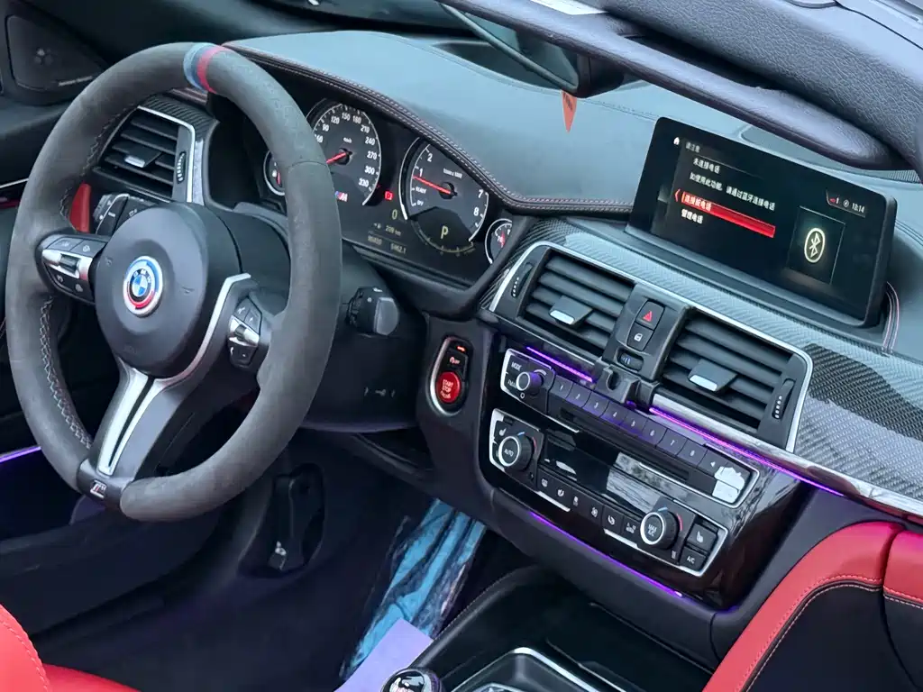 BMW M4 - фото 17
