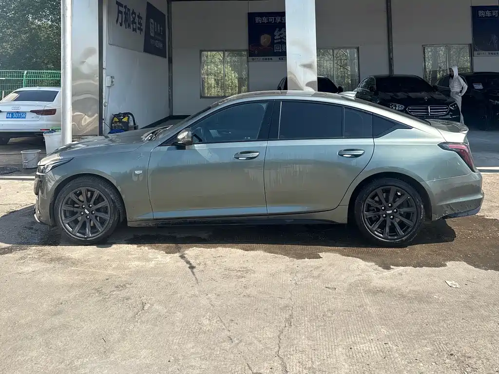 Cadillac CT5 — миниатюра 3