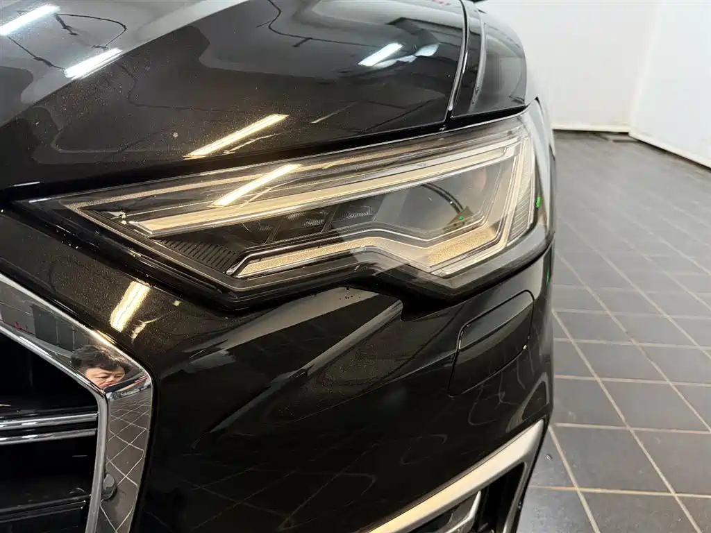 Audi A6L 2025 45 TFSI quattro