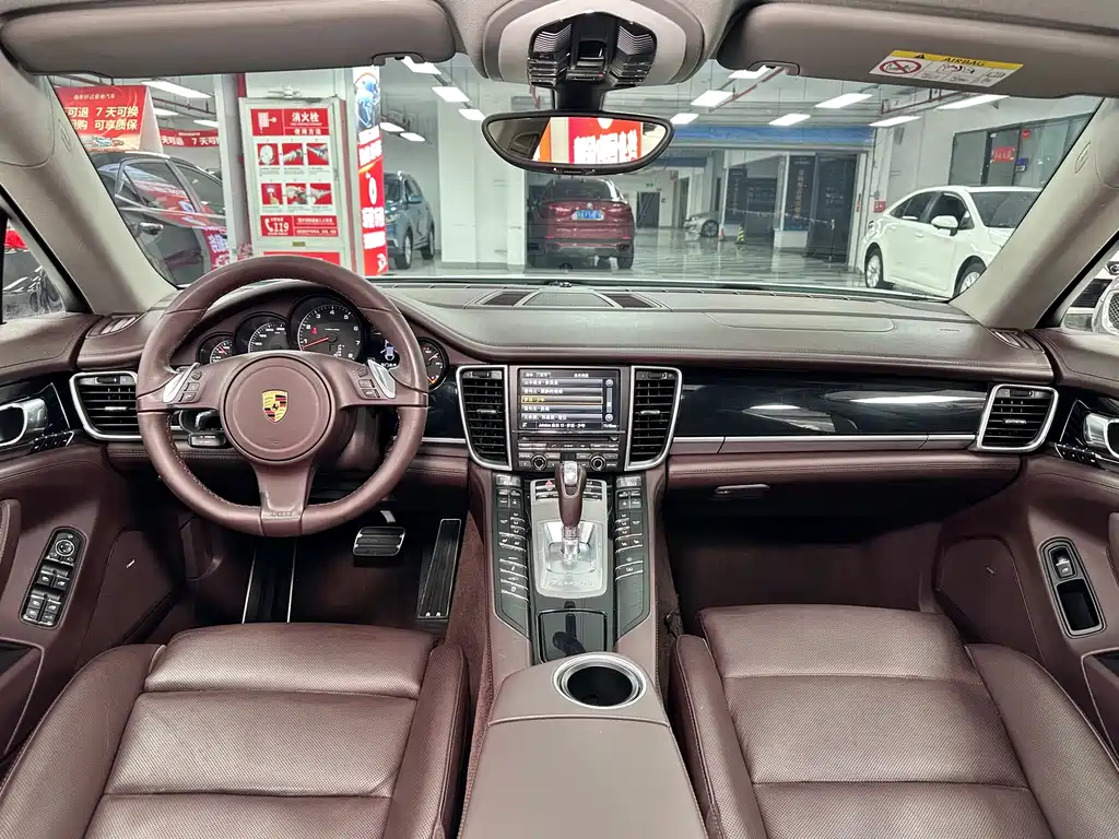 Porsche Panamera — миниатюра 27