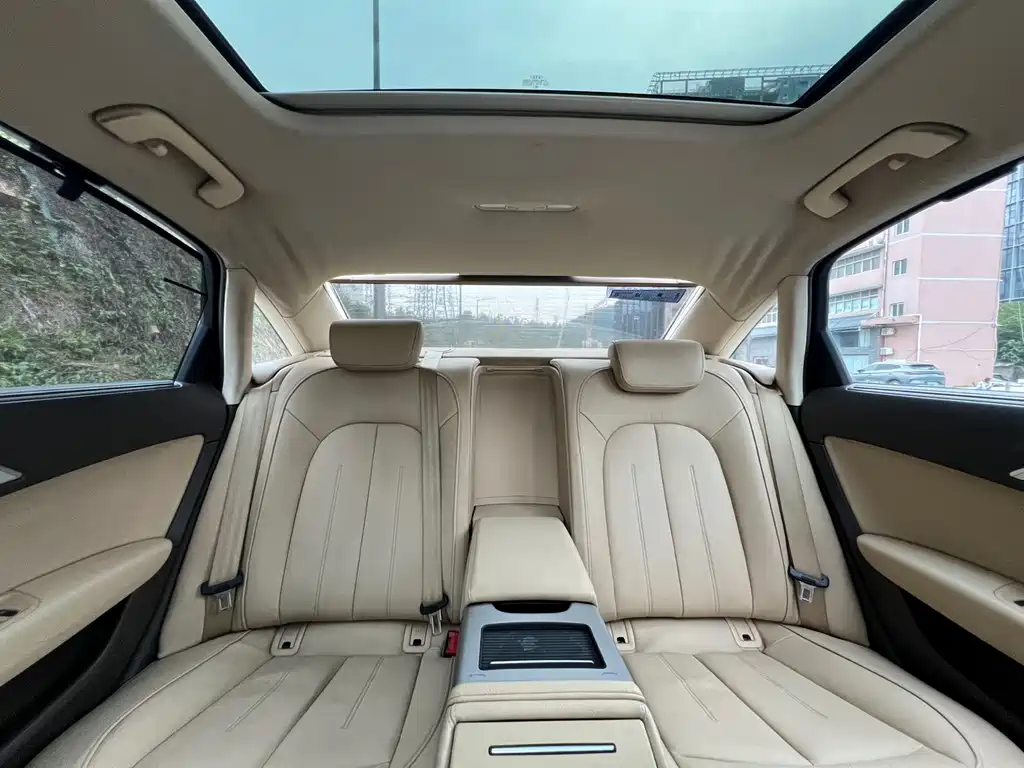 Audi A6L 2012 30 FSI Comfort