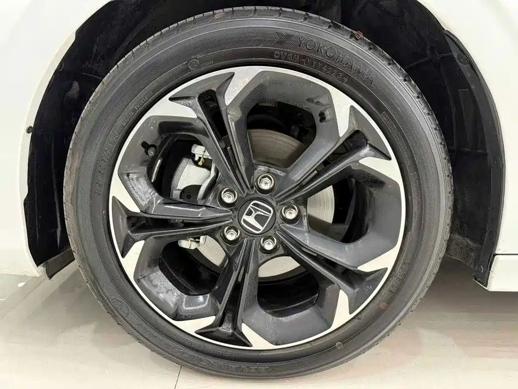 Honda Civic — миниатюра 12